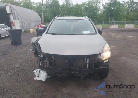 2015 Nissan Rogue Select S from USA, damaged, VIN JN8AS5MT8FW669157